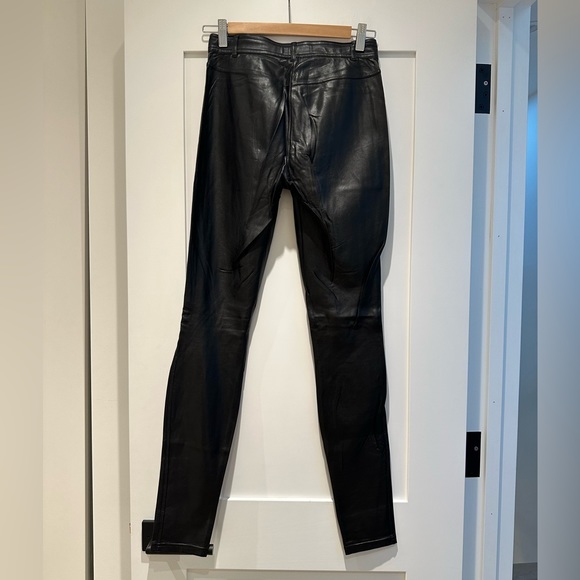 Aritzia Wilfred Free Vegan Leather Legging - Picture 2 of 3